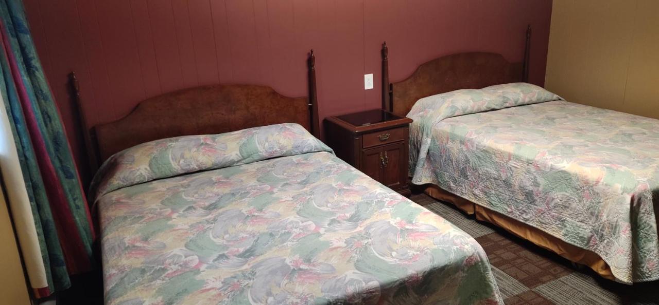 Gold Pan Motel Quesnel Luaran gambar