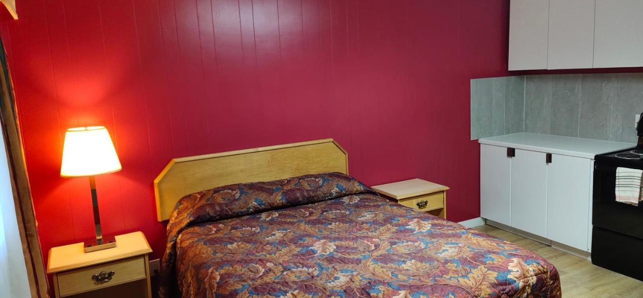 Gold Pan Motel Quesnel Luaran gambar