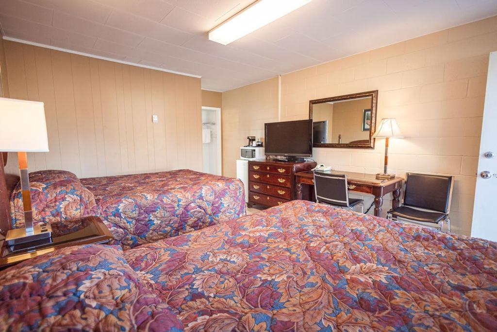 Gold Pan Motel Quesnel Luaran gambar